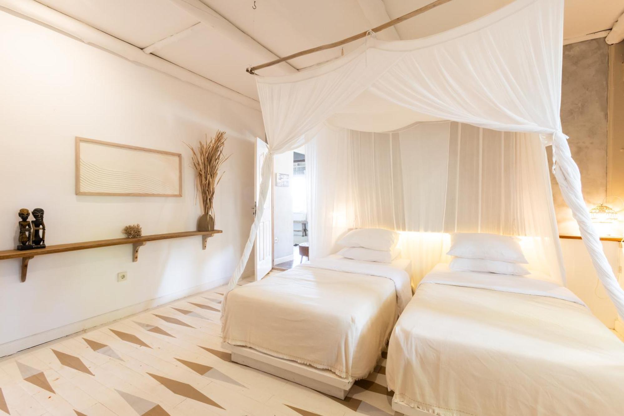 Aloita Resort Mentawai Tua Pejat Ngoại thất bức ảnh